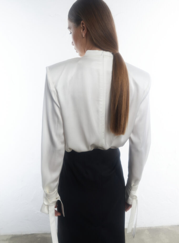 Блуза Bazhane оверсайз асиметрична молочний