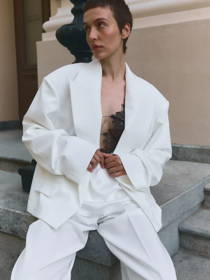 Брюки Bazhane на середній посадці прямі молочний