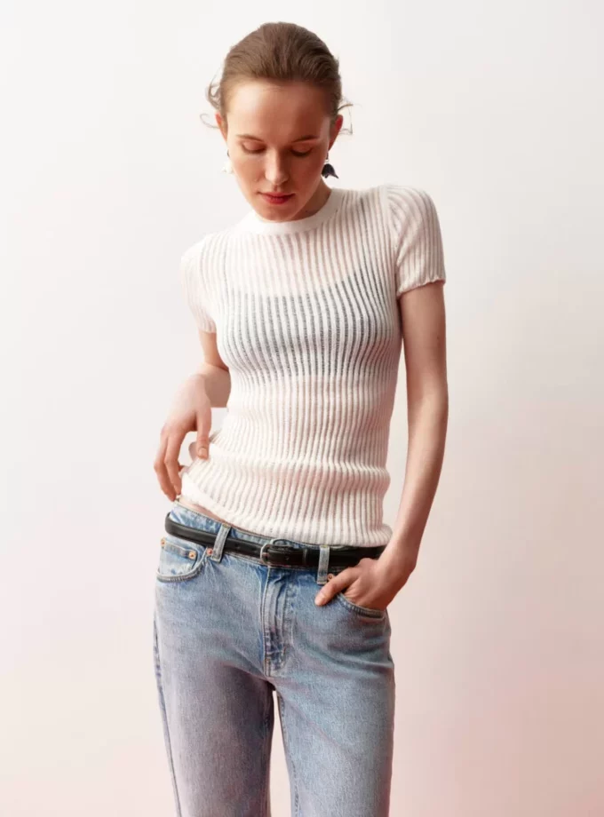 Топ O.TAJE ANDY молочний