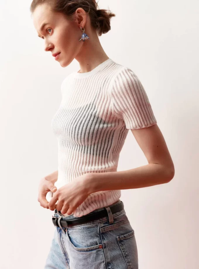 Топ O.TAJE ANDY молочний