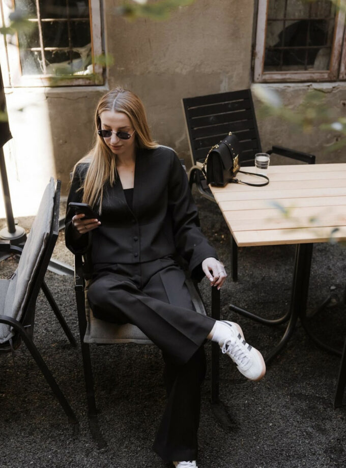 Штани IS atelier чорний