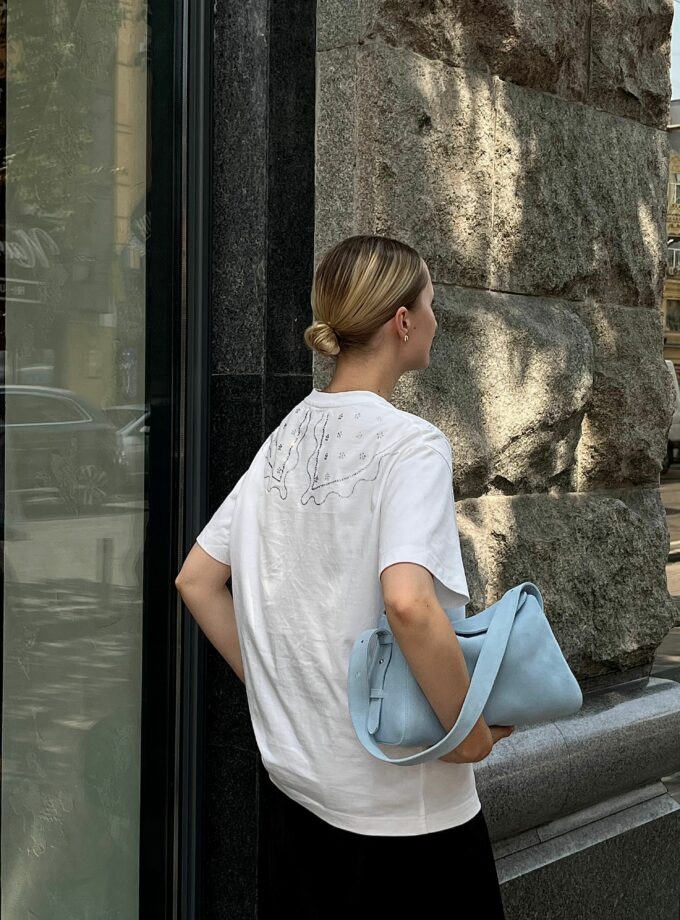 Футболка Zigzag молочна комірець