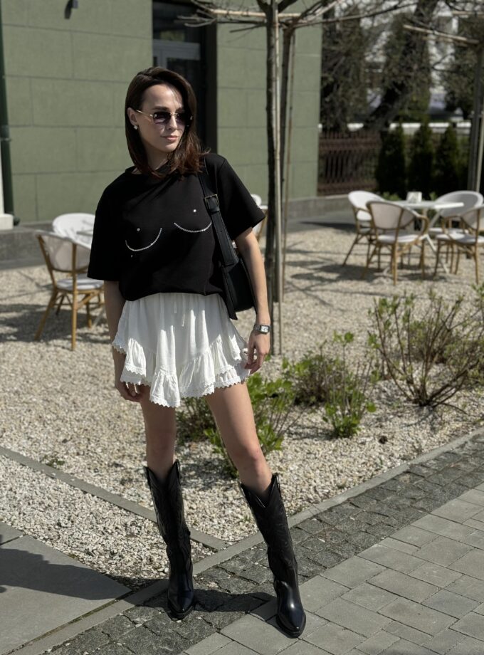 Футболка Zigzag чорна з бюстом