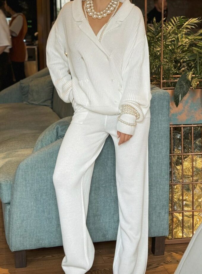 Комплект Shevchenko брючний з жакетом-резинкою молочний