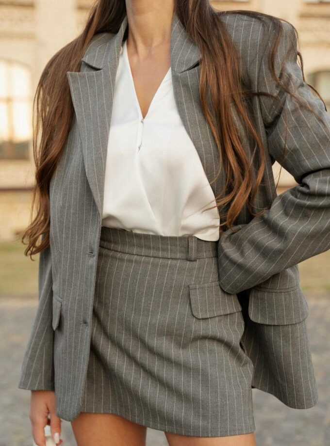 Спідниця шорти MOHD сіра у смужку