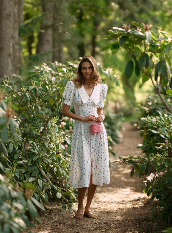 Сукня MOHD міді біло-блакитна квіти