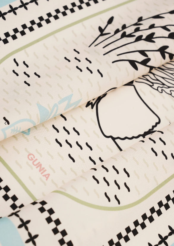 Хустка Gunia шовкова Лілея 85 см