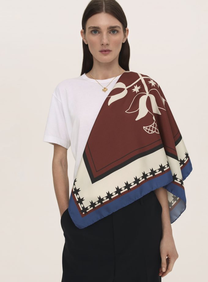 Хустка Gunia шовкова Дівчина коричнева 85 см