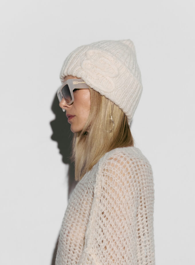 Шапка Bazhane Fluffy beanie молочний