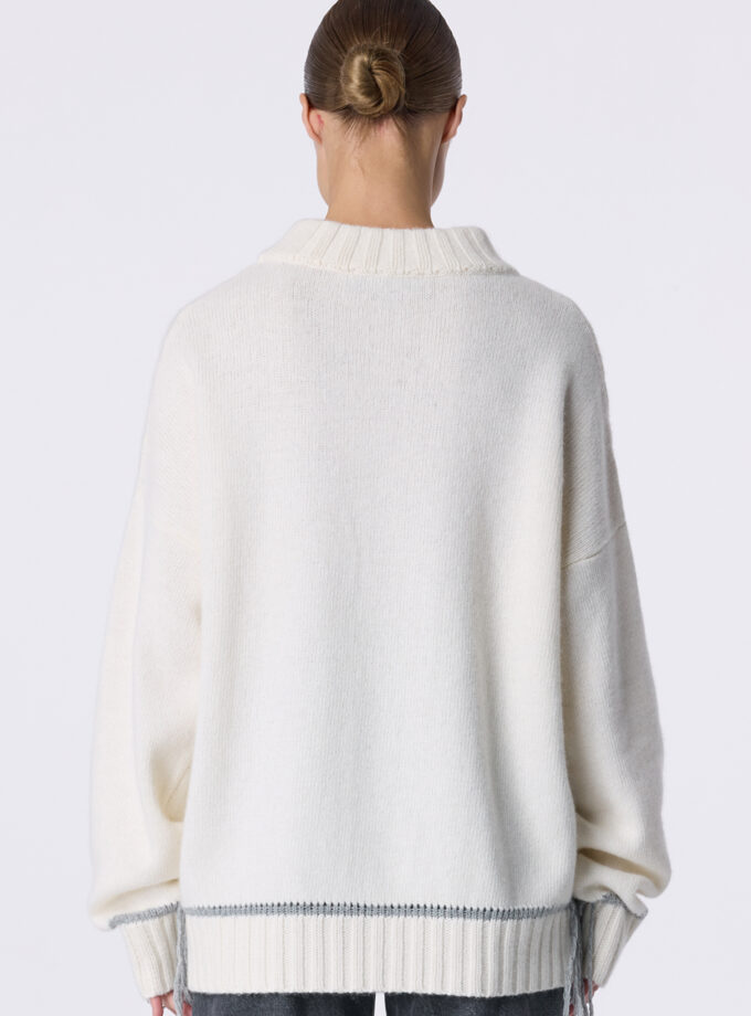 Светр Bazhane Contrast sweater молочний в сіру смужку