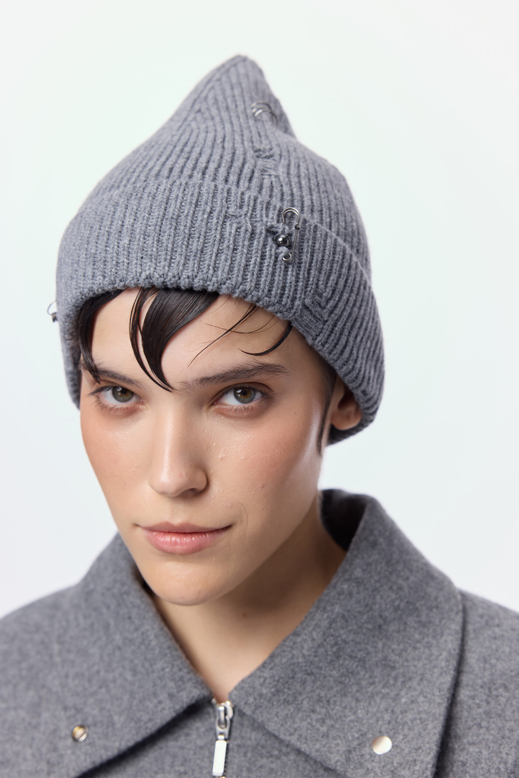 Шапка Bazhane Kurt Beanie з пірсингом сірий