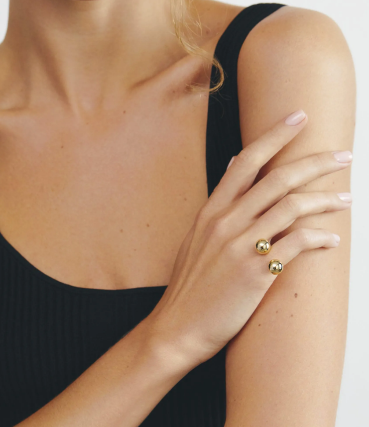 Каблучка 2 кульки 10мм жовте золото (17,5) CC 06