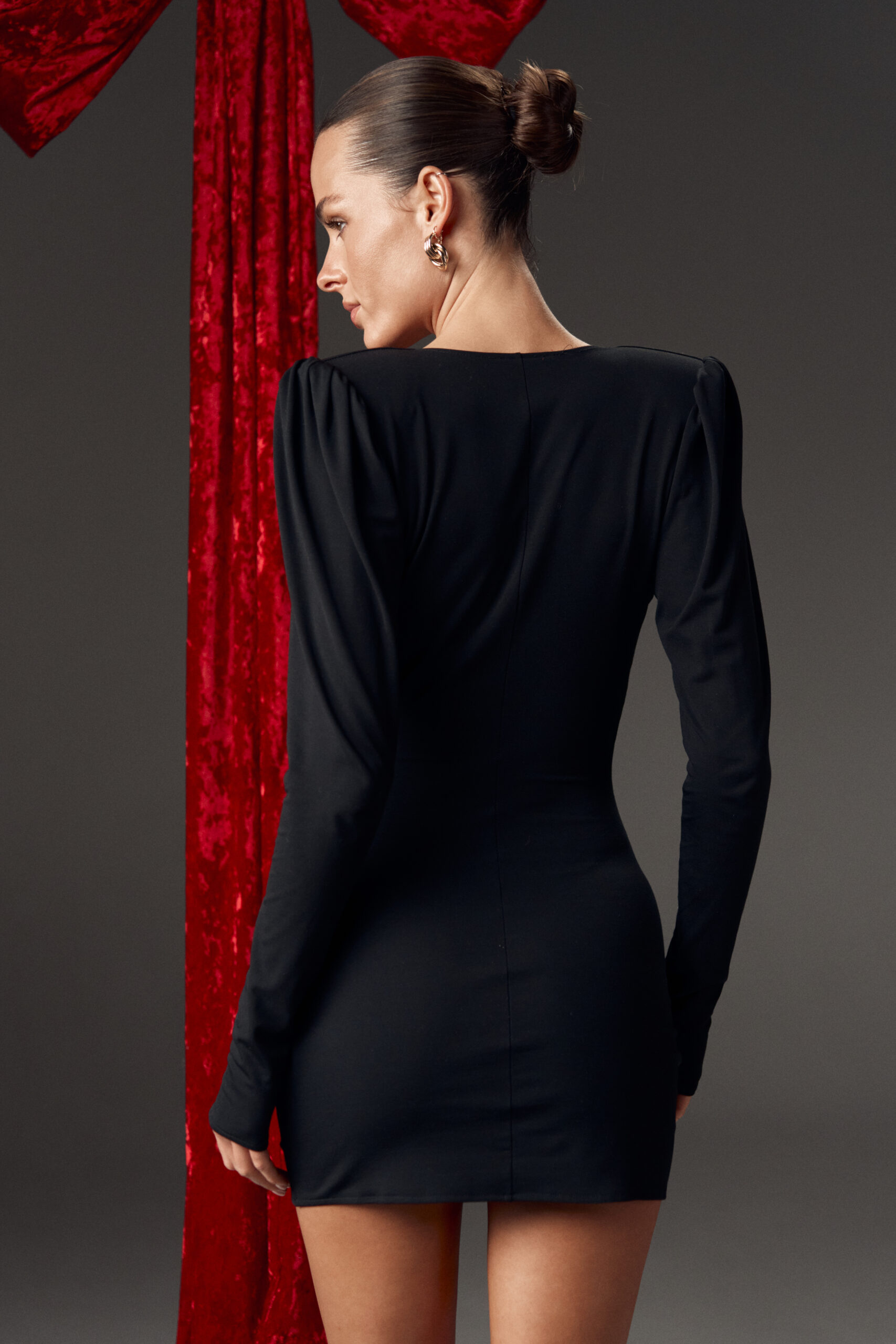 Сукня Colette трикотажна зі знімною квіткою BLACK - Зображення 4