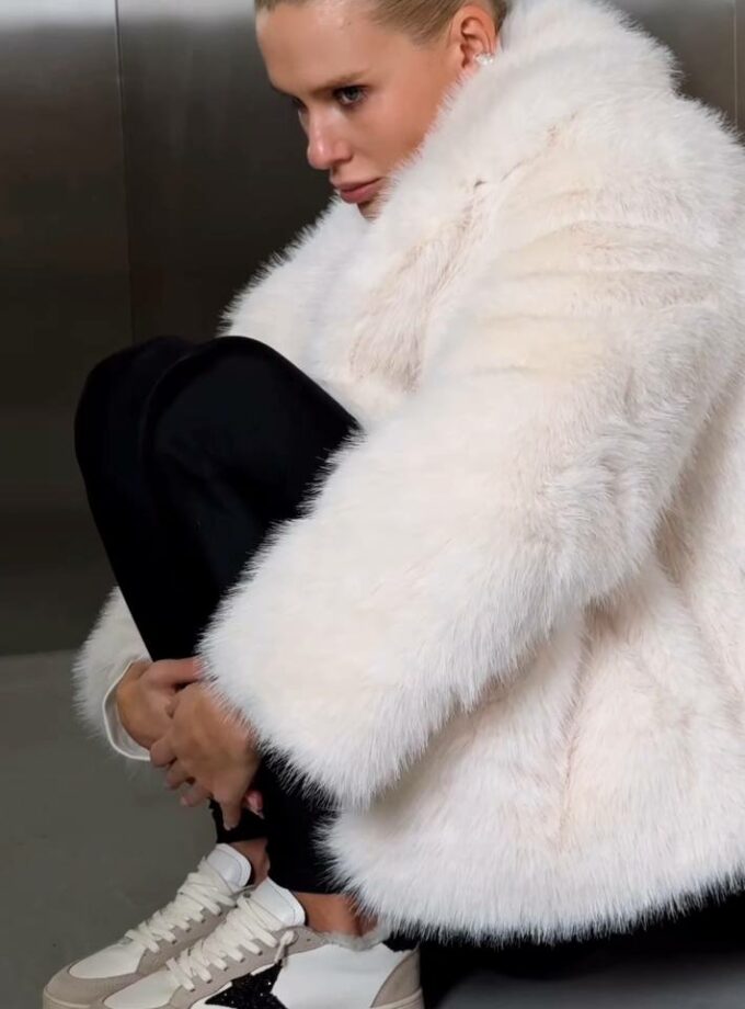 Кеди R One R.1 Ivory FlakeBlackPab хутро зірка айворі