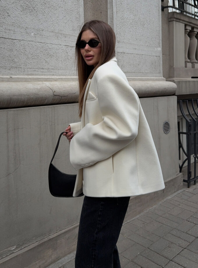 Пальто - жакет Bazhane оверсайз з трикутничком молочний