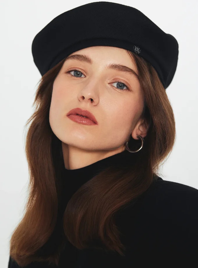 Берет RB Monogram-embroidered Beret чорний