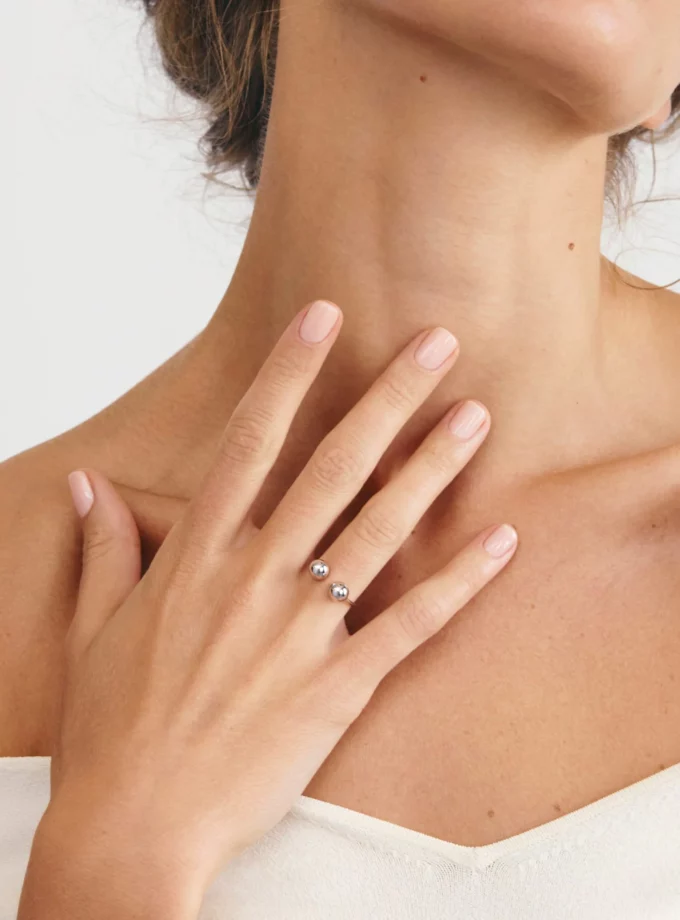 Каблучка 2 кульки 6мм, біле золото (16,5) CC 13