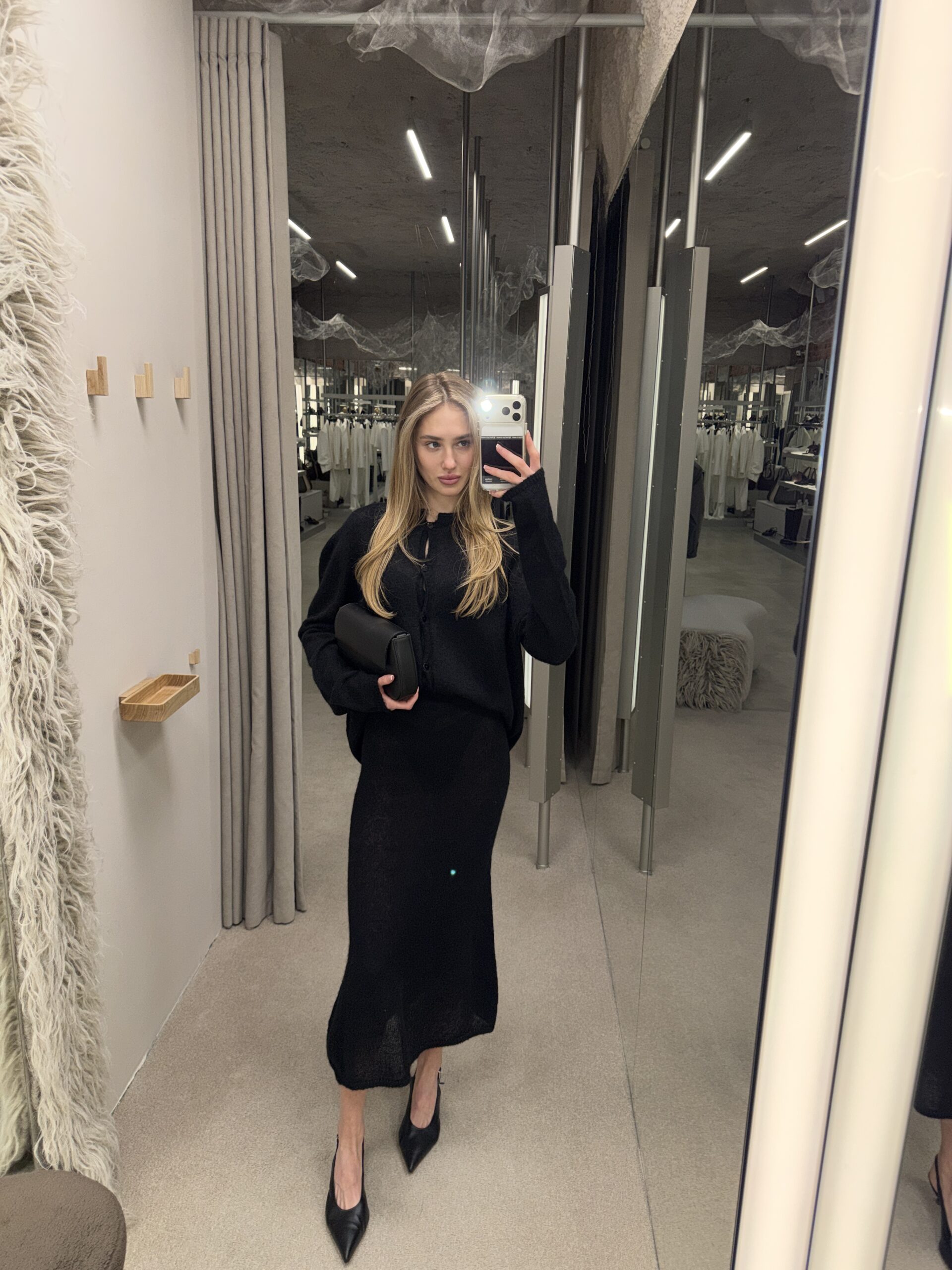 Кардиган Keenly Кід мохер чорний з круглим вирізом