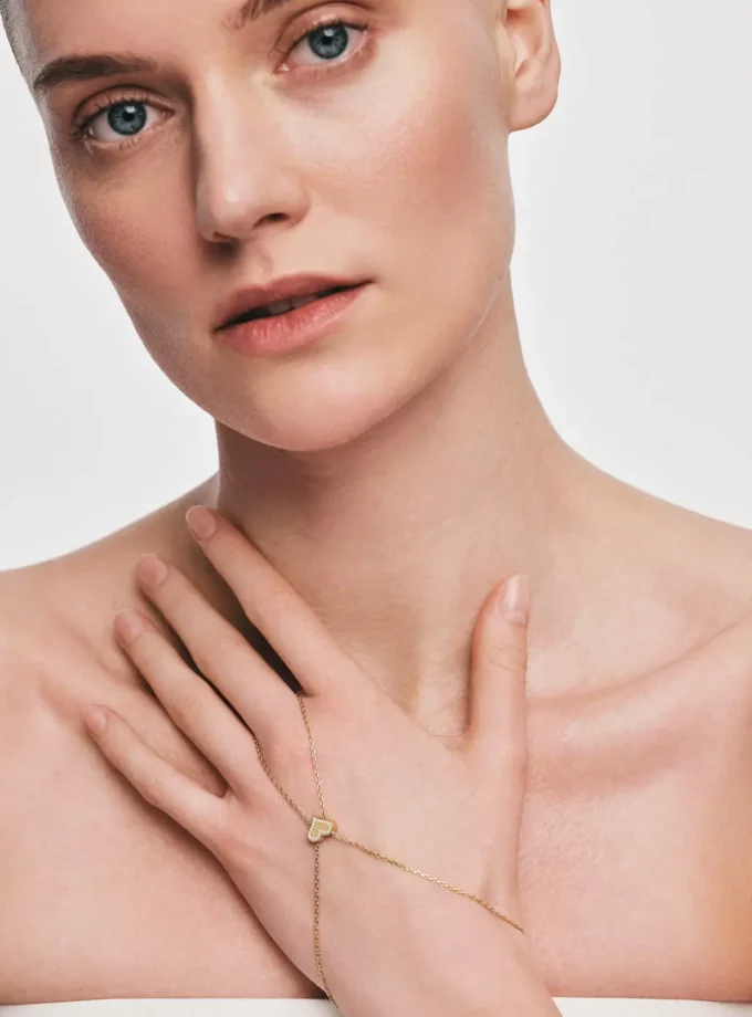 Слейв-браслет із серденьком з діамантами жовте золото LC 48-D