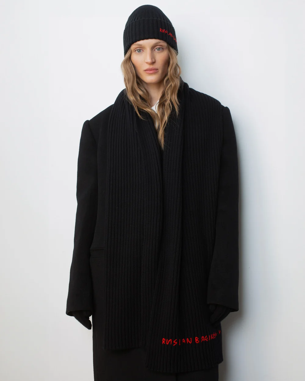 Шапка Ruslan Baginskiy Monogram-embroidered Wool Beanie чорна червоне лого - Зображення 2