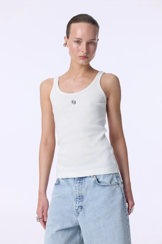 Майка Bazhane BB top з вишивкою BB logo молочний