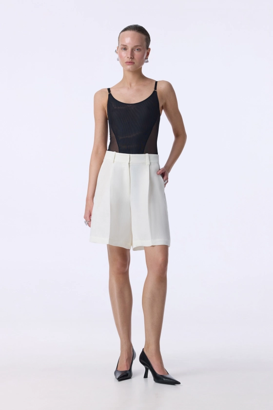 Шорти Bazhane Business shorts молочний