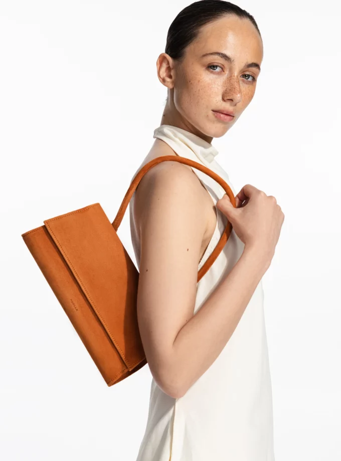 Сумка Poelle Untitled bag small оранжева замша