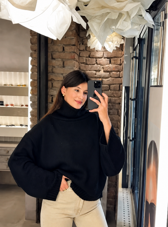 Светр Miss Diamond оверсайз з вовни Eira чорний