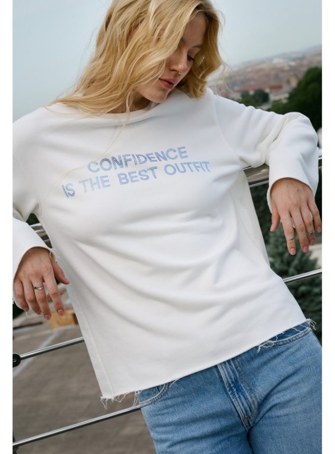 Лонгслів Zigzag Confidence is the best outfit молочний